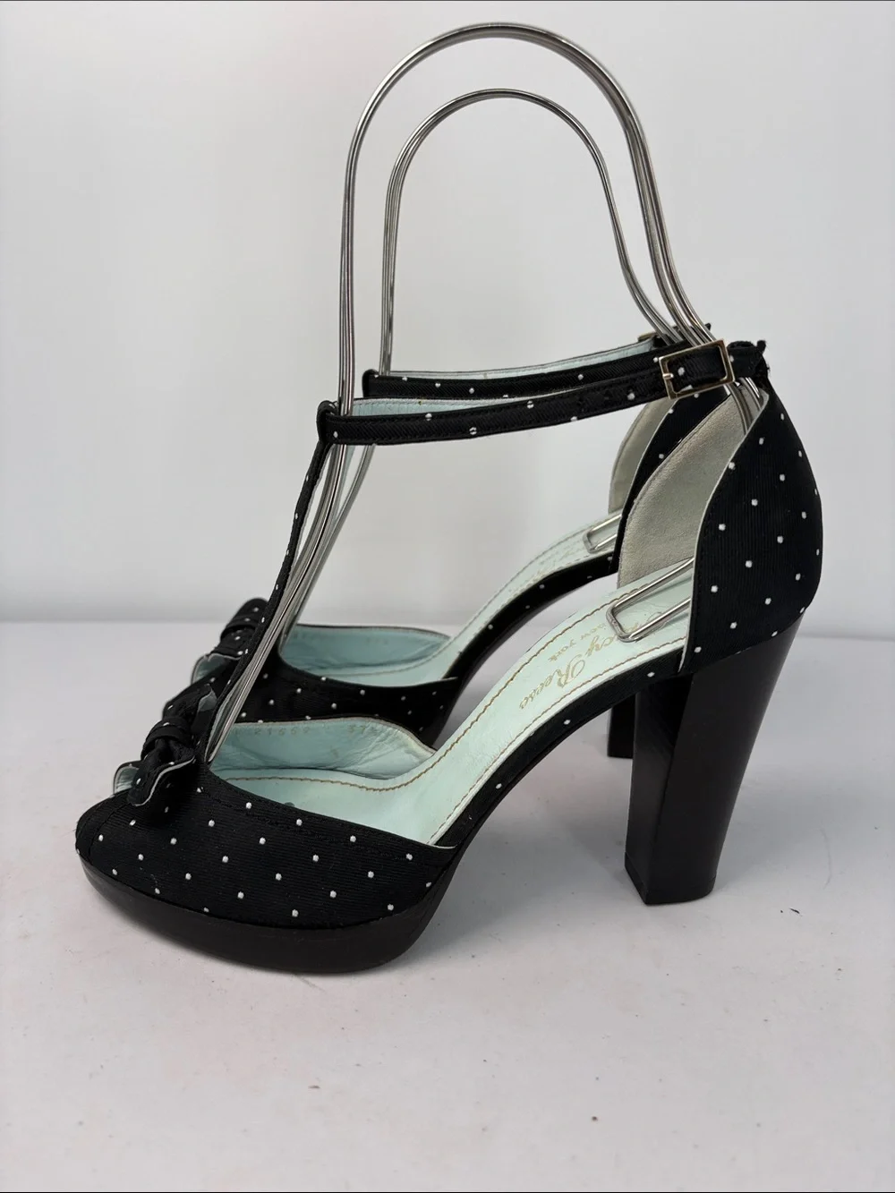 🥿 Tracy Reese Polka Dot fabric T-Strap Block Heel Pumps - Black